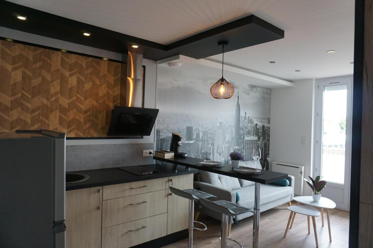 Appart Chic & Moderne Avec Balcon La Roche-sur-Yon Exterior foto