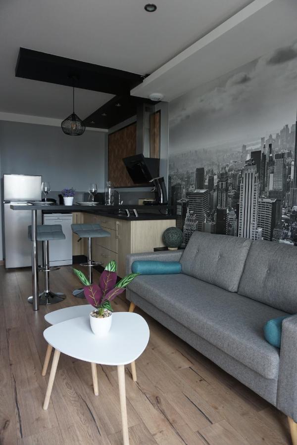 Appart Chic & Moderne Avec Balcon La Roche-sur-Yon Exterior foto